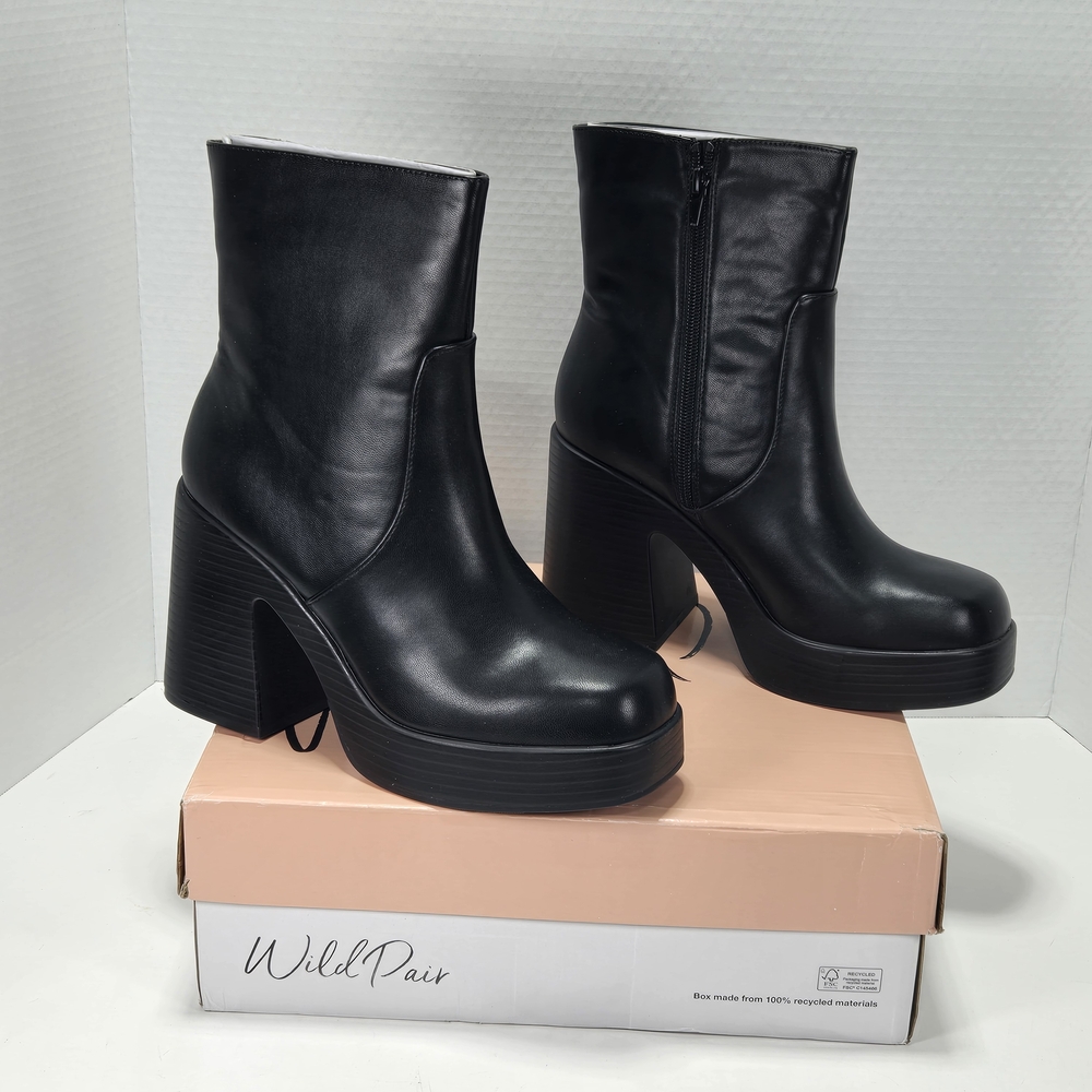 Wild Pair Stellaa Mid-calf Black Chunky Platform Ankle Booties Boots Size 9